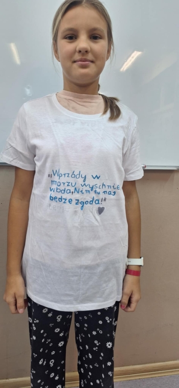 69f1ba0d-d453-40ab-935c-94158aa1b9bd