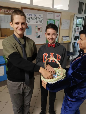 557613168_768266616030123_3326648185412221520_n