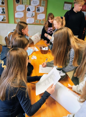 381974b7-6e24-467c-9639-1914fd62a46b