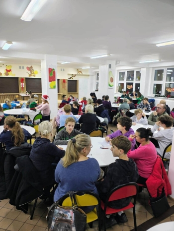 facebook_1765470089366_7404918257711992367