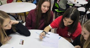 facebook_1765469917501_7404917536855281815