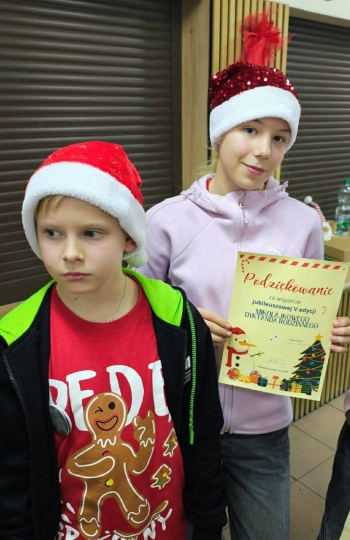 facebook_1765469722646_7404916719574224982