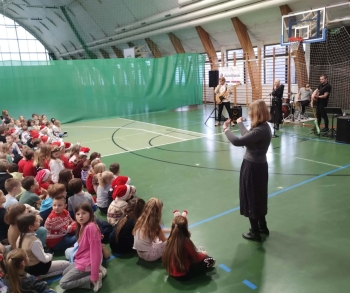 4588ed0b-c568-4d28-bbc4-f36af9590c74