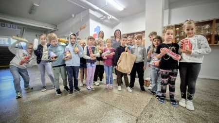 Zbiórka karmy dla schroniska